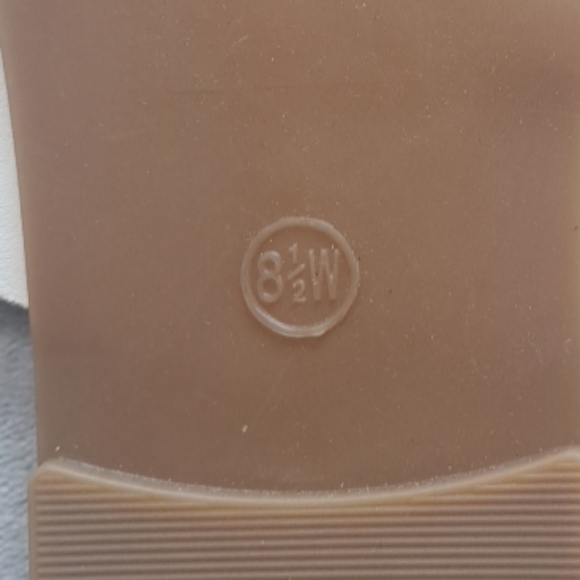 Lane Bryant Spring White Sandals Women's Slip On Slide Studded Size 8.5 W - Picture 3 of 14